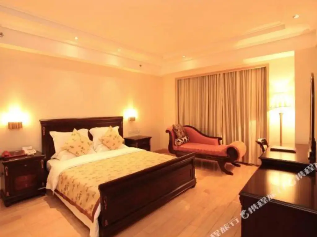 Гуанчжоу: Zhujiang Hotel