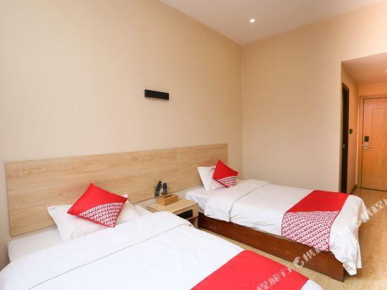 Куньмин: Hongtong Hostel