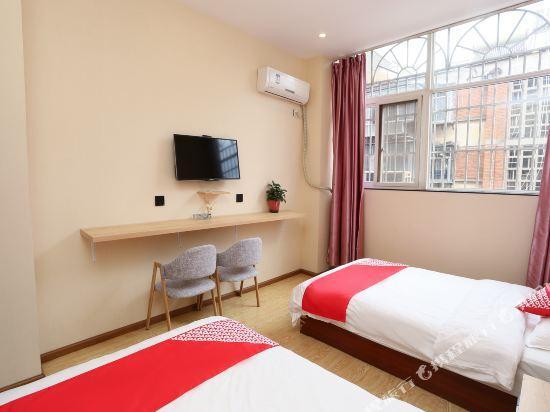 Куньмин: Hongtong Hostel