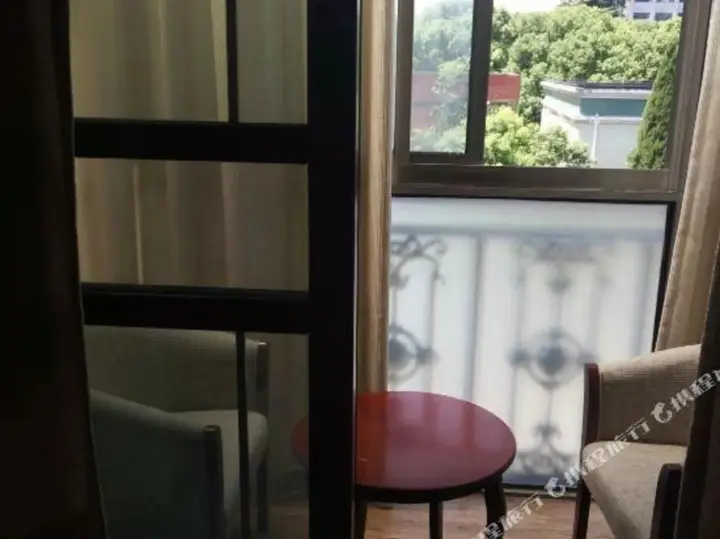 Шанхай: Xiangfu Hostel (Shanghai Handan Road)
