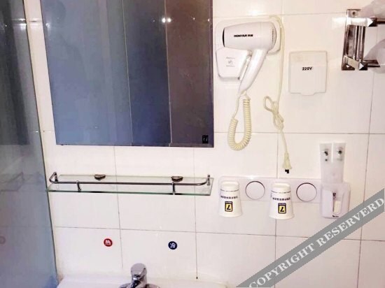 Пекин: 7 Days Premium (Beijing Yansha Embassy District) (Currently unavailable)