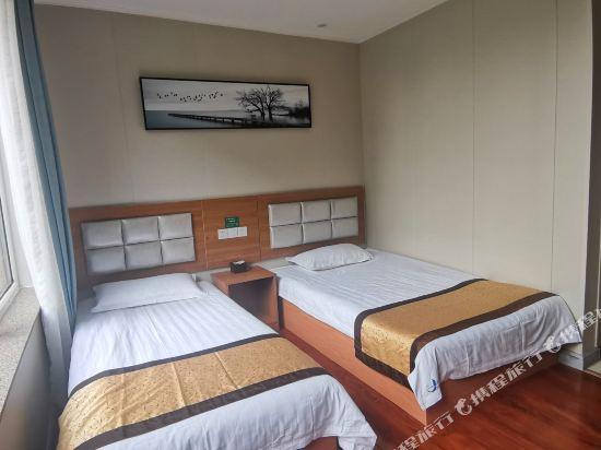 Цзинань: Xinjingjiang Business Hotel(2st)