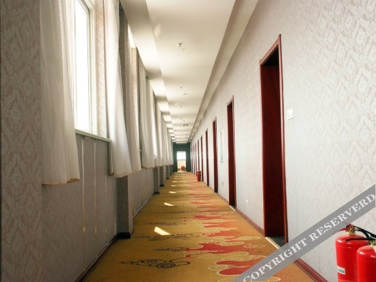 Цзаочжуан: Xinquan Business Hotel
