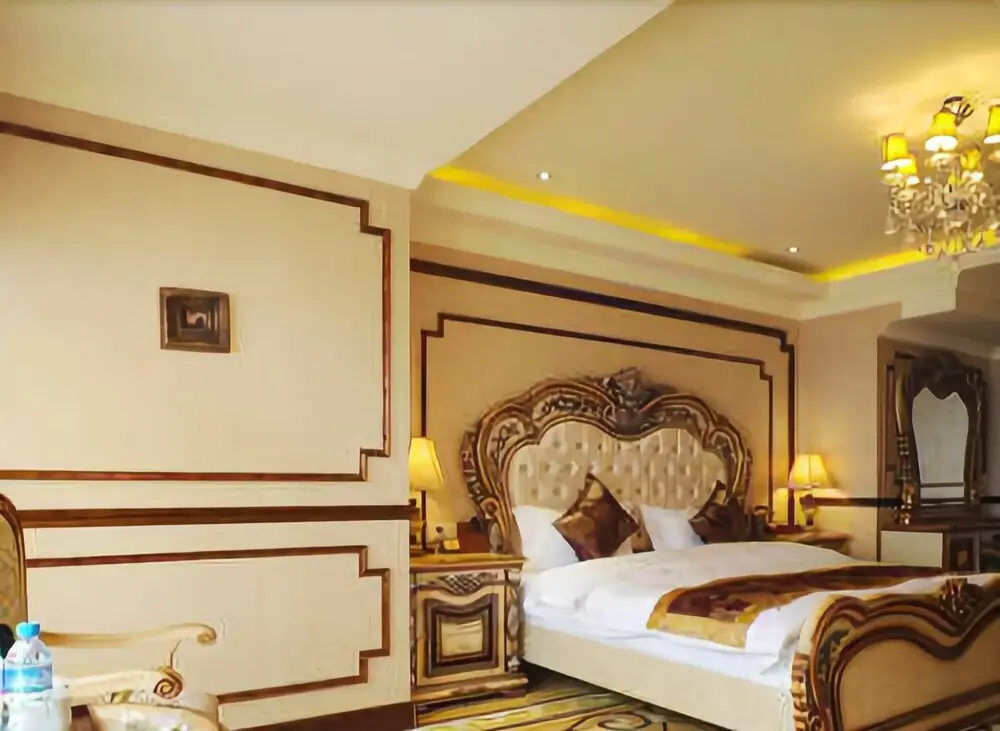 Чунцин: Chongqing Shengteng Yiran Hotel