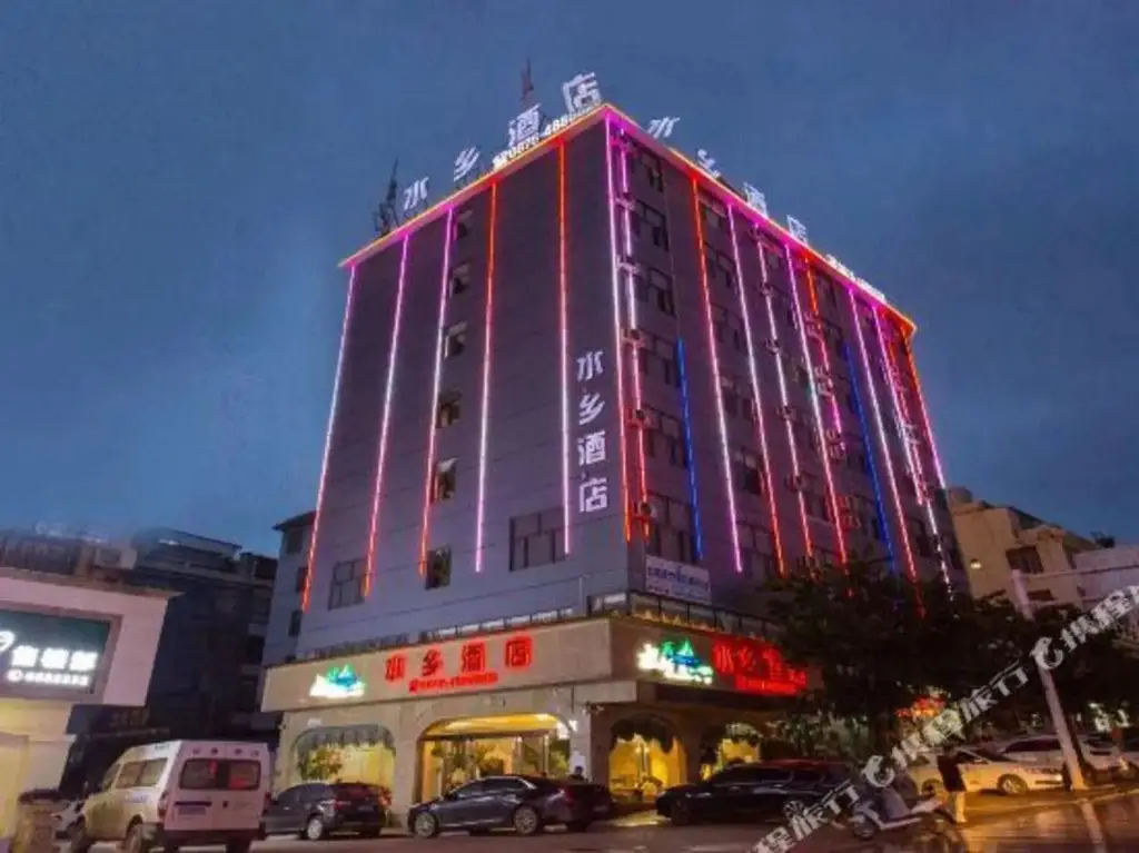 Riverside Hotel — фото 1