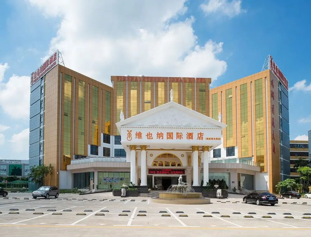 Шэньчжэнь: Vienna International Hotel