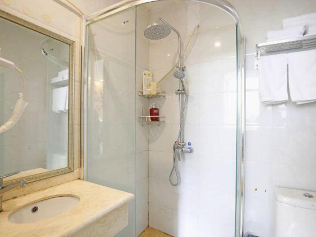 Чэнду: YiJu Hotel