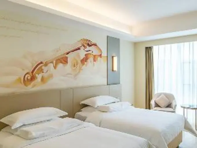 Чэнду: Vienna Hotel (Chengdu South Railway Station Sanwayao Subway Station)
