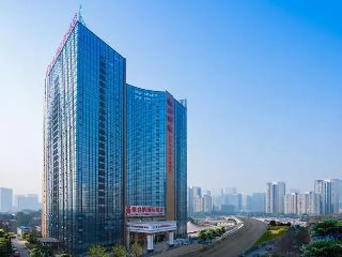 Чэнду: Vienna Hotel (Chengdu South Railway Station Sanwayao Subway Station)