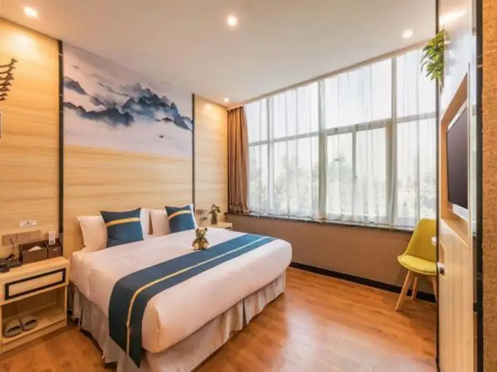 Фучжоу: Comfort season hotel