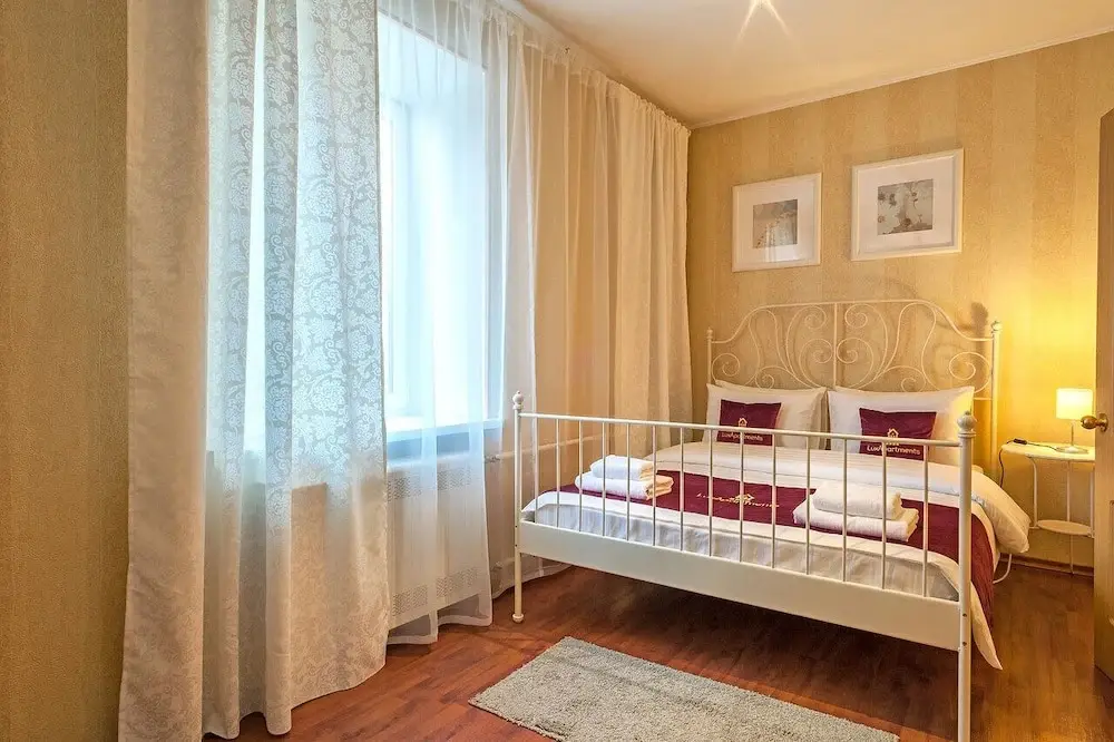 Москва: LuxApartments Lyusinovskaya street 48-50