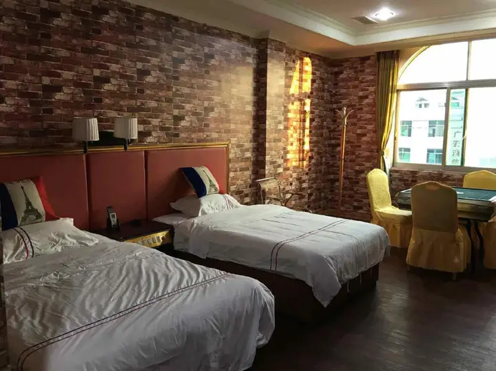 Гуанчжоу: Xinhui Hotel