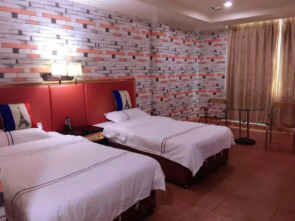 Гуанчжоу: Xinhui Hotel