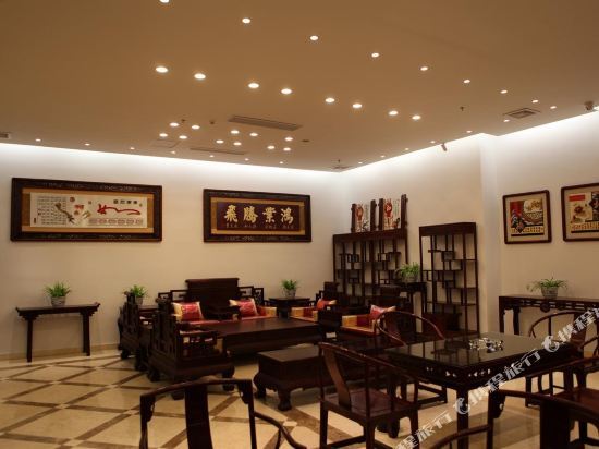 Уси: Longsheng Business Motel