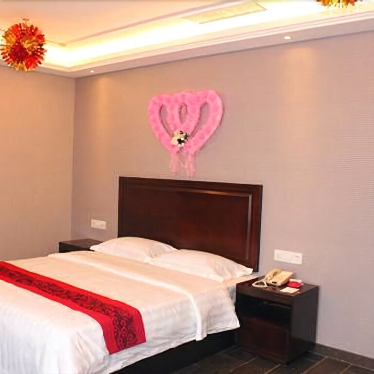 Циньхуандао: Shanhaiguan Fulinmen Hotel
