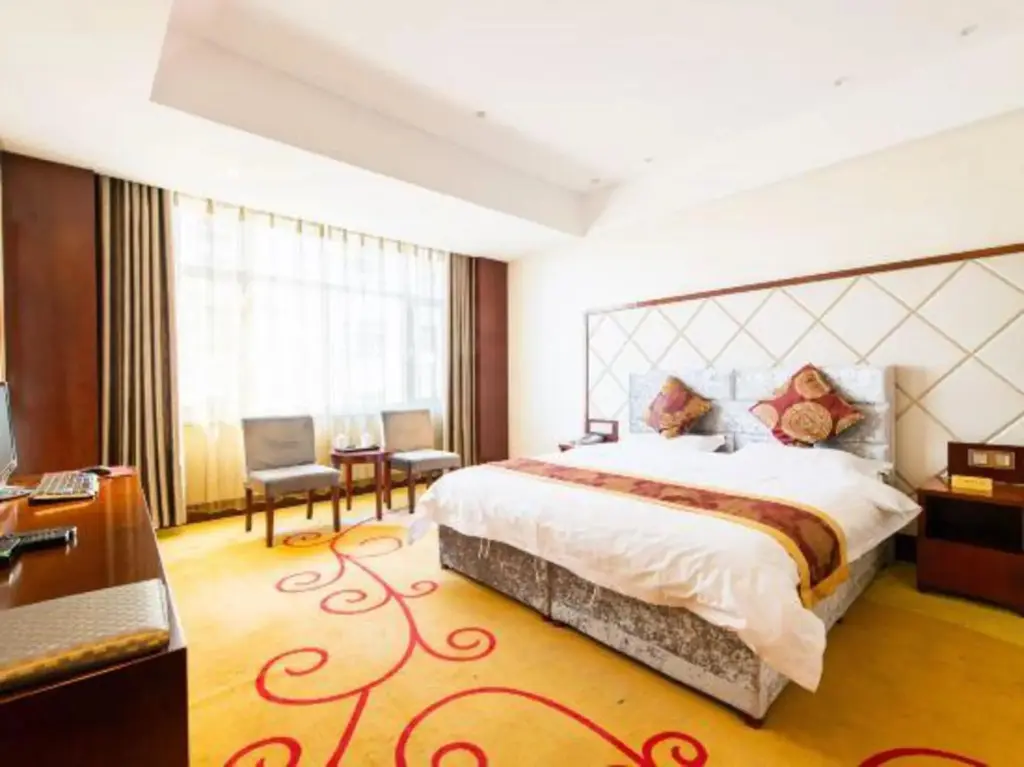 Цинтунся: Shixing Hotel