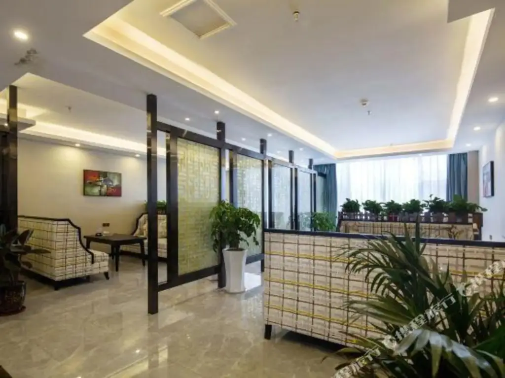 Чэнду: RuiFeng Hotel