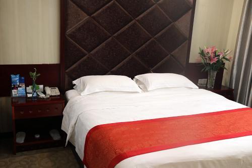 Starway Hotel (Quanzhou Jinjiang International Airport Wudianshi Traditional Blocks) — фото 1