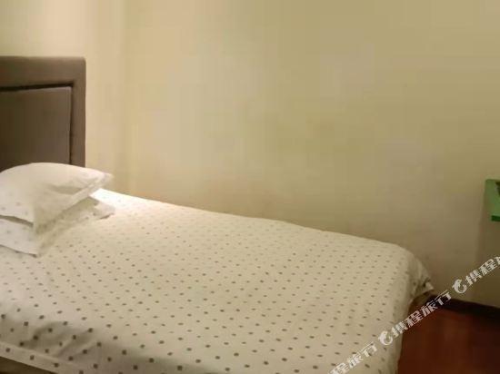 Шаоксинг: Xiangzuo Xiangyou Fashionable Hotel