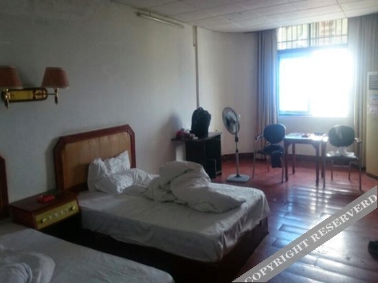 Юнчжоу: Yangguang Hotel