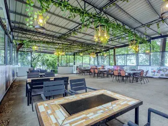 Чунцин: Changshouhu Holiday Hotel