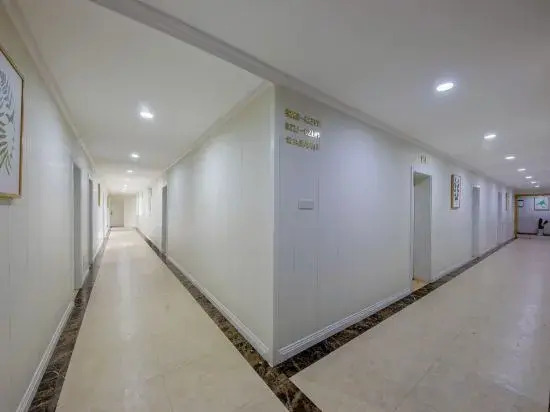 Чунцин: Changshouhu Holiday Hotel