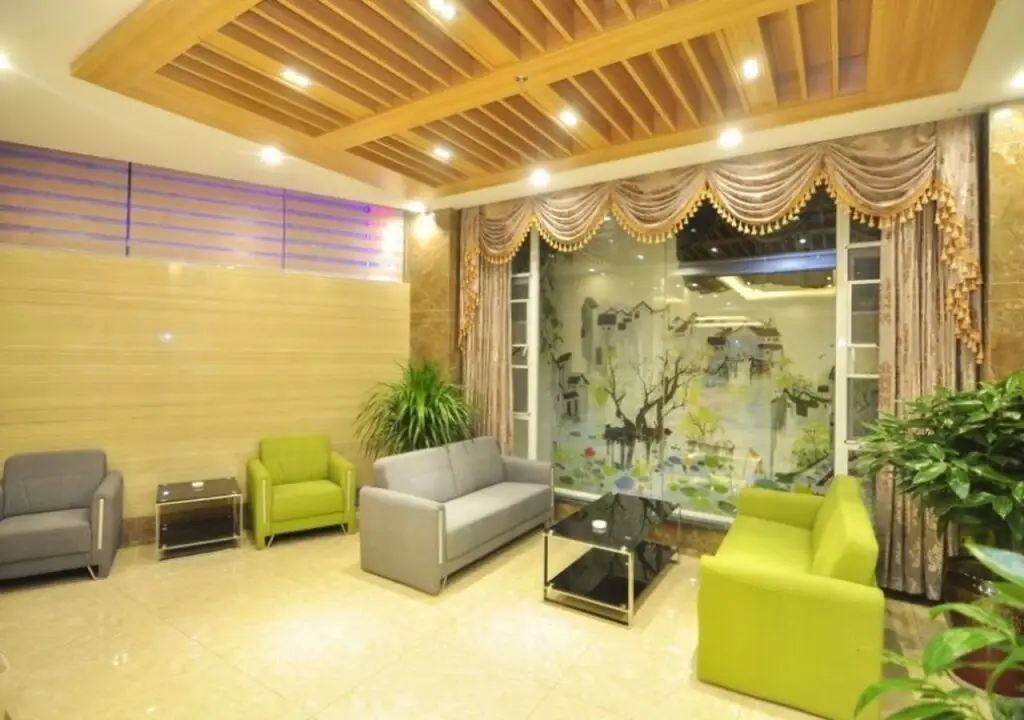 Куньмин: GreenTree Inn Kunming Expo Garden Southwest Forestry University Hotel