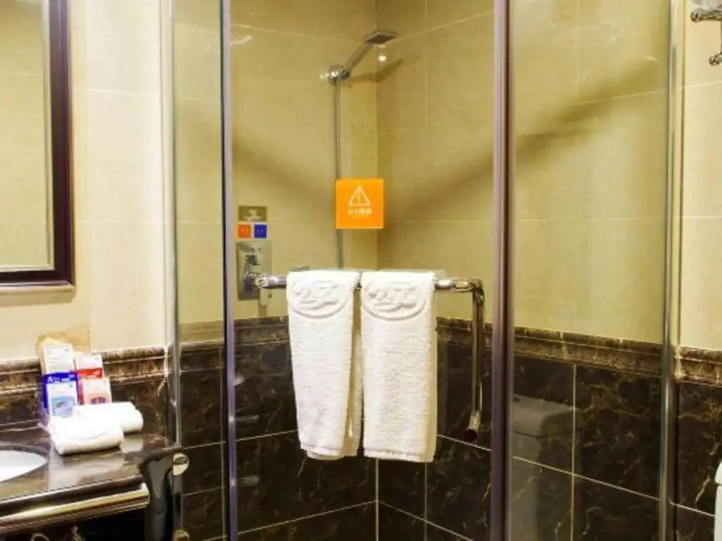 Урумчи: Urumqi Langui Garden Hotel