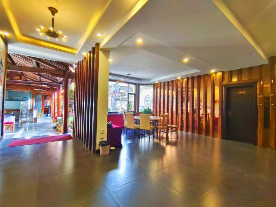 Дали: Yunnan Heart · Yoran Bookyard Realm Boutique Stay (Dali Erhai Cai Village)