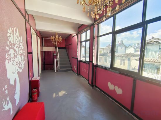 Дали: Yunnan Heart · Yoran Bookyard Realm Boutique Stay (Dali Erhai Cai Village)