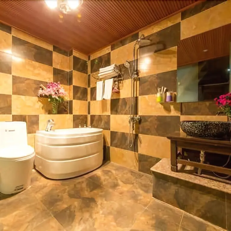 Лицзян: Fenghua Xueyue · Shangshan Renwen Boutique Inn