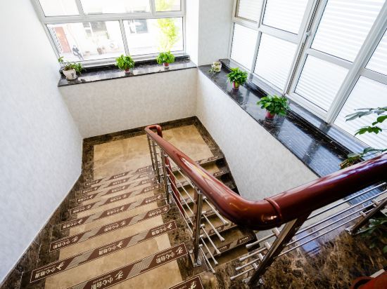 Вэйхай: Thumb Business Hotel