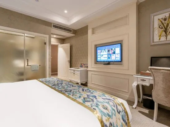 Иу: Dongyi meisu Theme Hotel