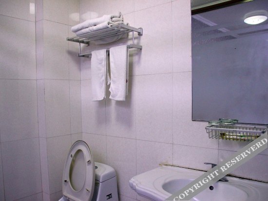 Нинбо: Donghai Business Hotel