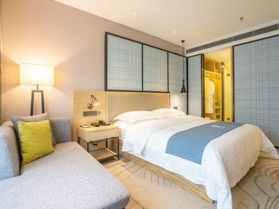 Чжэнчжоу: Echarm Hotel (Zhengzhou Conference and Exhibition Center Hongzhuan Road)