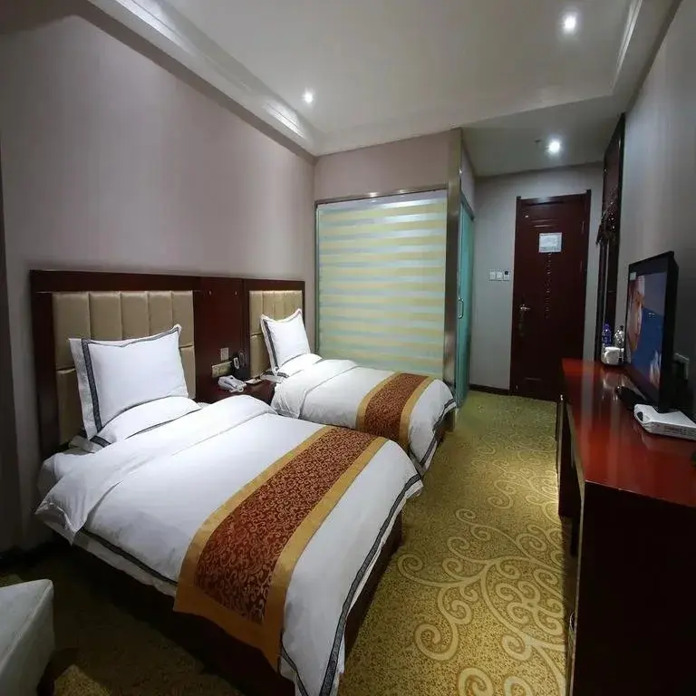 Чжанъе: Zhangye Jinhua Hotel (Zhonggulou Runquanhu Park Branch)