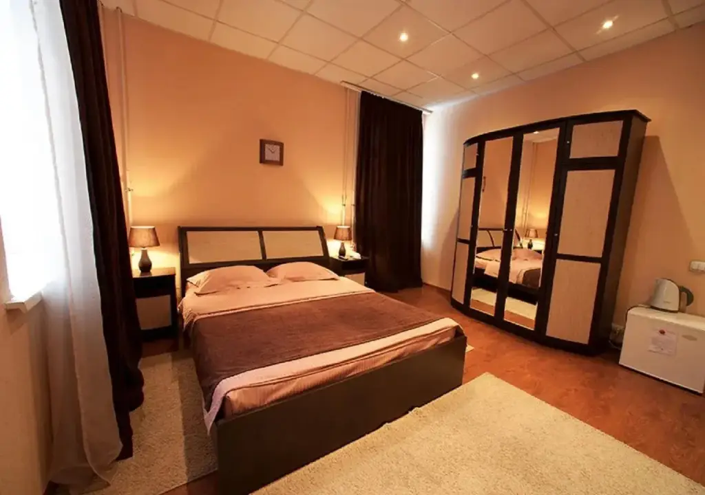 Москва: Мастер Отель Дубровка