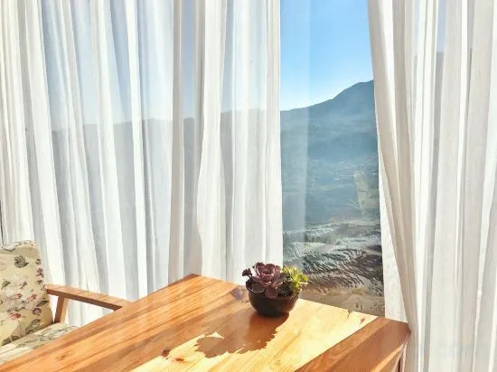 Хуанцаолинь: A place to watch the sunrise over the sea of clouds and terraces