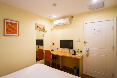 Тайчжоу: Home Inn West Yunhe Road Dashijie International Plaza