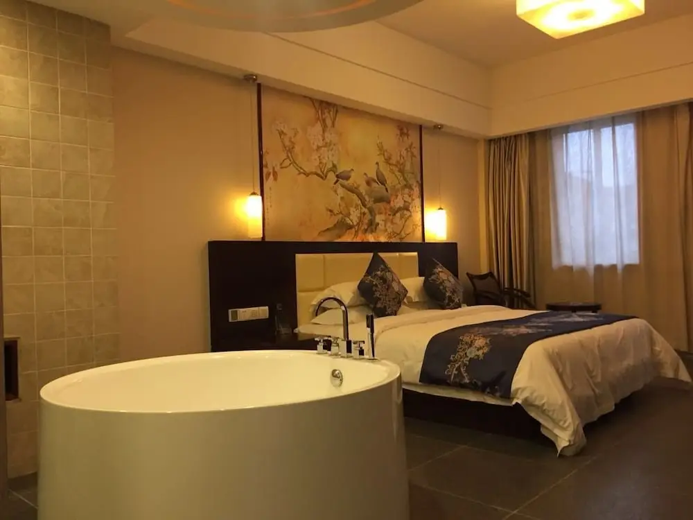Хучжоу: Anji PengYue Hotel