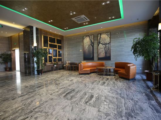 Фучжоу: The Straits Times Hotel