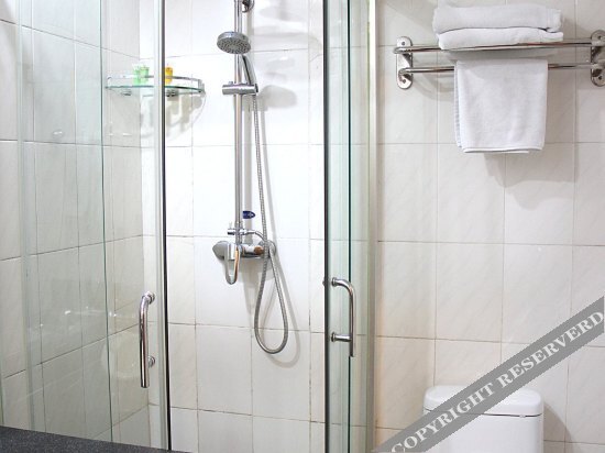 Чэнду: Chengdu Xinan Shiyou Hotel