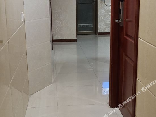 Yunlai Hotel — фото 1