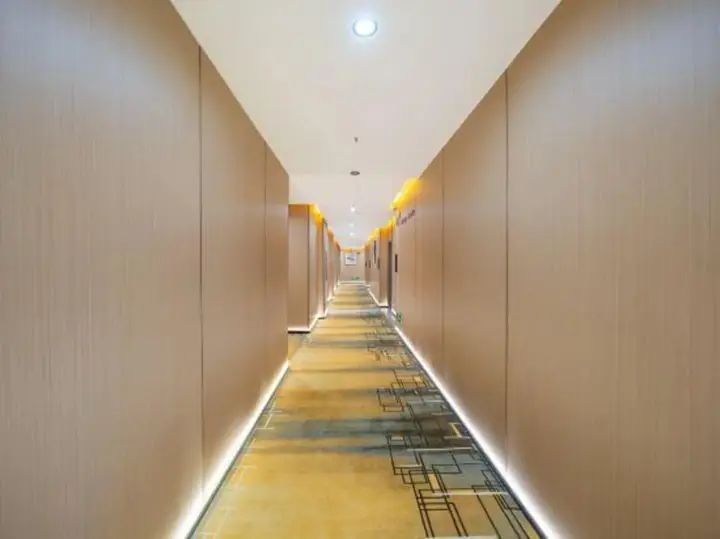 Шанхай: ShellHotel