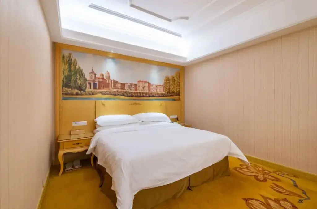Чанша: Vienna International Hotel (Changsha Xiangfu Road)
