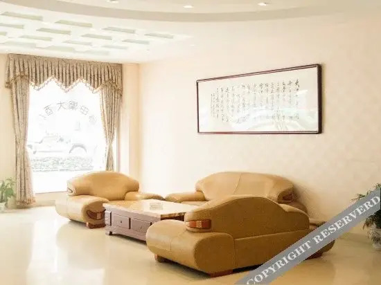 Zhangshenju Hotel — фото 1