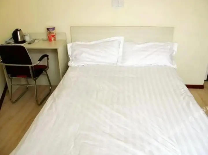 Циндао: Baifuxiang Hotel