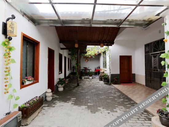 Tiantong Hot Spring Hostel — фото 1