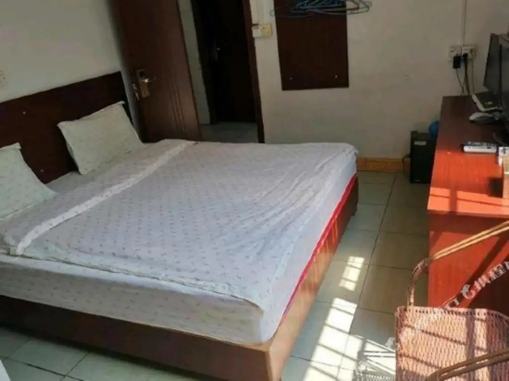 Чжуншань: Furong Hostel