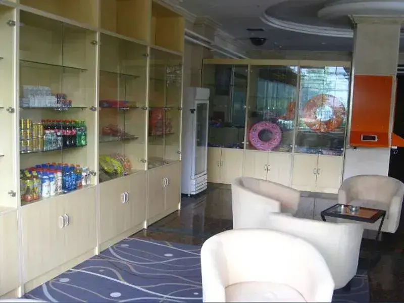 Нанкин: Homeinn Ripple Yun Hotel (Nanjing Xiaozhuang Subway Station)